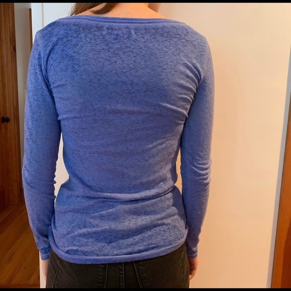 Blue scoop neck long sleeve top - Picture 2 of 3